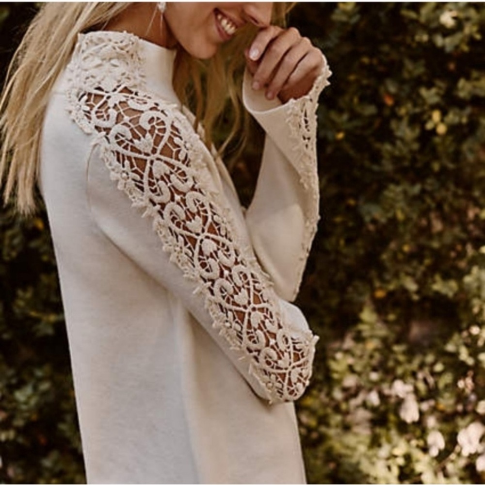 ANTHROPOLOGIE Ivory Lace Sleeve Pullover Cashmere Blend Sweater
